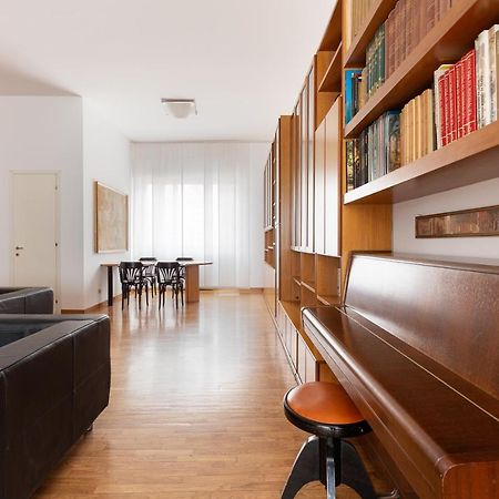Ca' Stellini - Comoda Casa Indipendente Con Parcheggio Privato มิลาน ภายนอก รูปภาพ