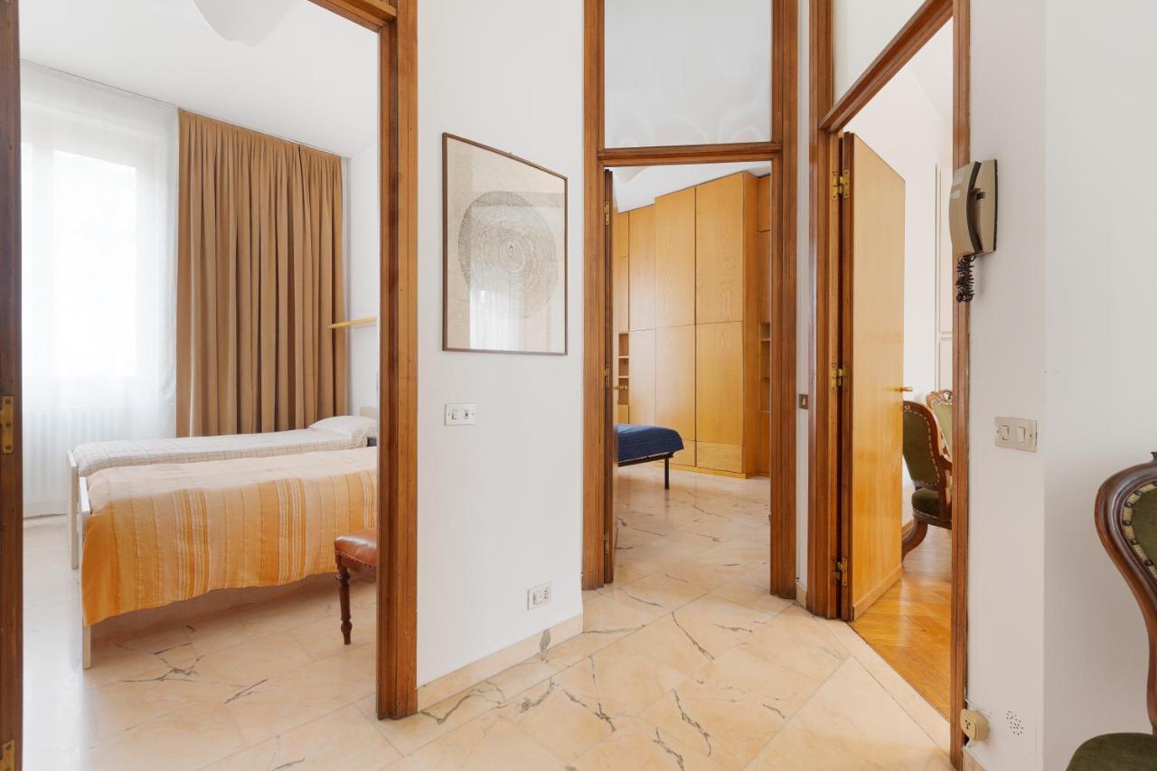 Ca' Stellini - Comoda Casa Indipendente Con Parcheggio Privato มิลาน ภายนอก รูปภาพ