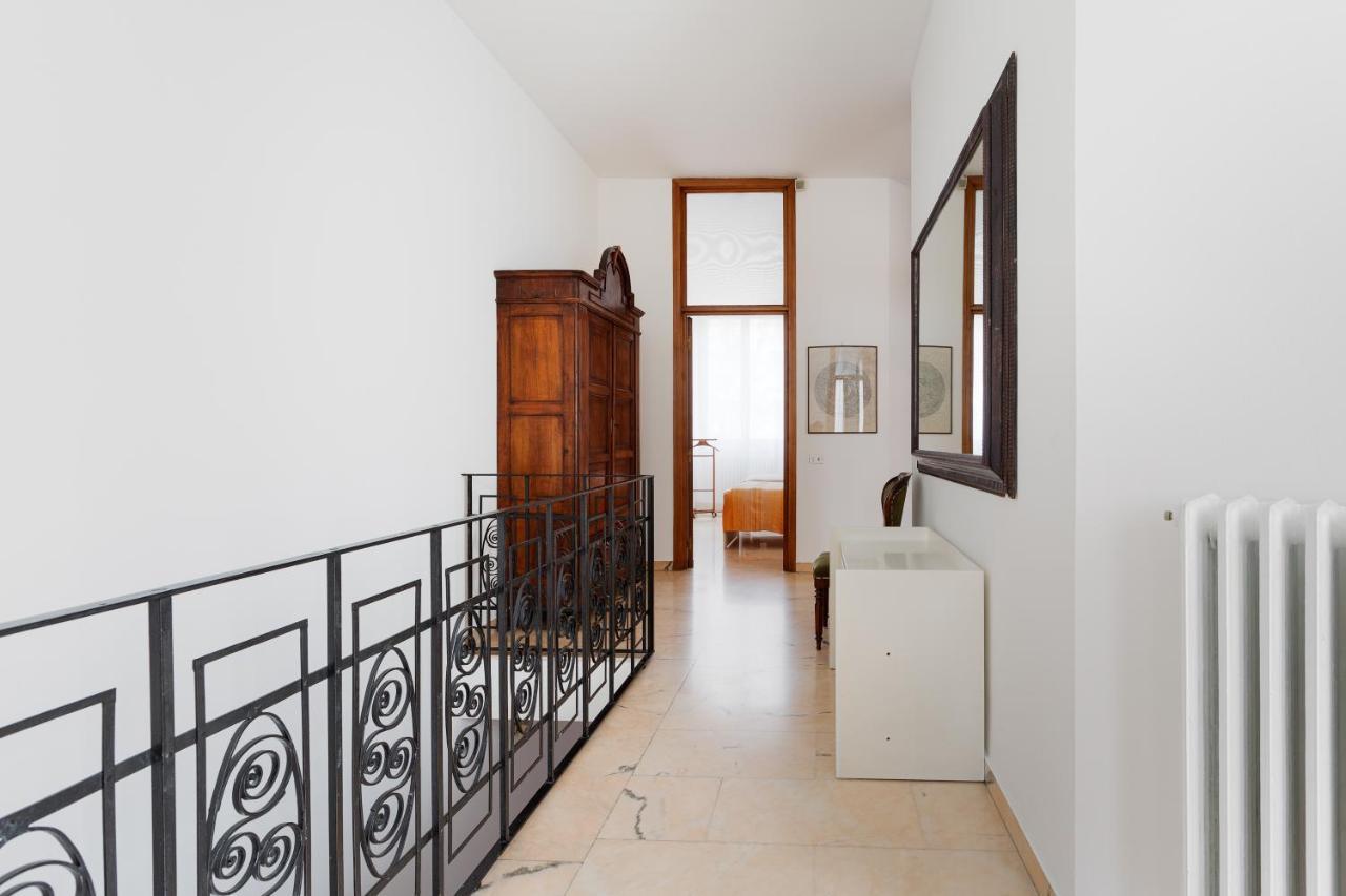 Ca' Stellini - Comoda Casa Indipendente Con Parcheggio Privato มิลาน ภายนอก รูปภาพ